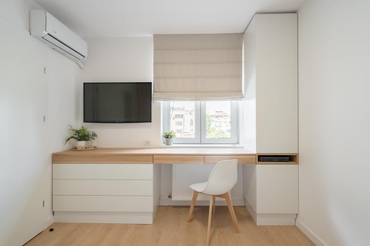 Candy Land Downtown Apartment Bucarest Esterno foto